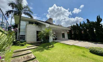 Casa com 4 quartos à venda no América, Joinville 