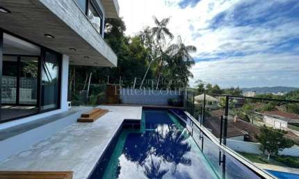 Casa com 4 quartos à venda no América, Joinville 