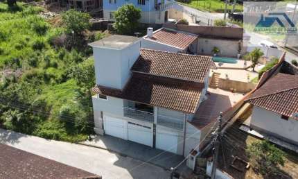Casa com 3 quartos à venda na Rua Alvaro João Ferreira, Aririu, Palhoça