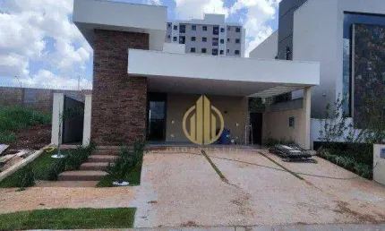 Casa no Condomínio San Paolo com 3 suítes e piscina.