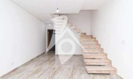 Casa com 3 quartos para alugar na Rua José Lógulo, 224, Mooca, São Paulo