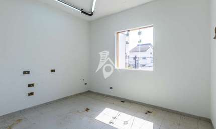 Casa com 2 quartos para alugar na Rua Jaboticabal, 398, Vila Bertioga, São Paulo