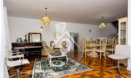 Casa com 3 quartos para alugar na Rua Henrique Peres, 126, Mooca, São Paulo