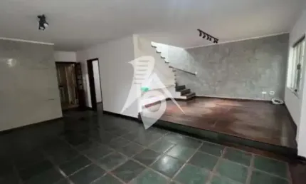 Casa com 3 quartos à venda na Rua Rogério Giorgi, 711, Vila Carrão, São Paulo