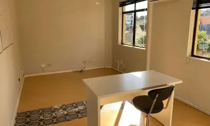 Sala comercial com 18 salas para alugar na Rua João Manoel, 243, São Francisco, Curitiba por R$ 10.000