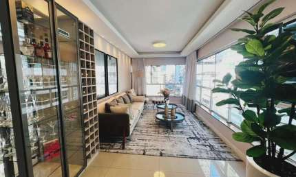 Apartamento com 4 quartos à venda na Rua 250, 180, Meia Praia, Itapema por R$ 4.800.000