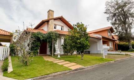 Casa em condomínio fechado com 4 quartos para alugar na Rua Serafim Lucca, 437, São Braz, Curitiba por R$ 7.200