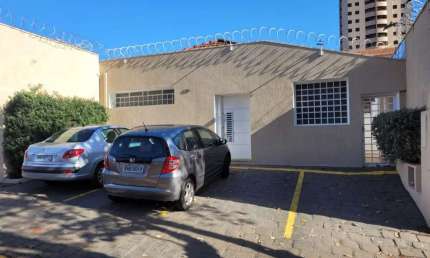Casa Comercial para Venda em Ribeirão Preto, Vila Seixas, 3 banheiros, 4 vagas