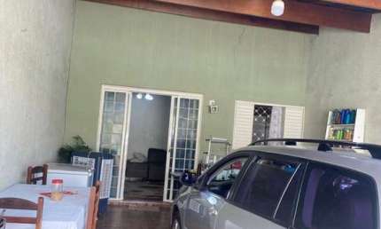 Casa para Venda em Ribeirão Preto, Ipiranga, 2 dormitórios, 1 banheiro, 2 vagas