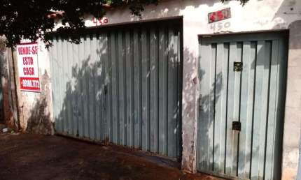 Casa para Venda em Ribeirão Preto, Vila Mariana, 1 dormitório, 1 banheiro, 3 vagas