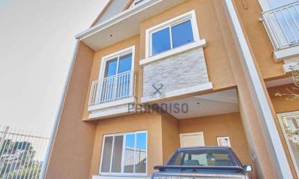 Sobrado com 3 dormitórios à venda, 139 m² por R$ 742.000,00 - São Braz - Curitiba/PR