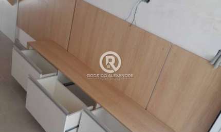 Casa Geminada em Itanhaém - 2 Quartos, Piscina e Garagem por R$ 270.000