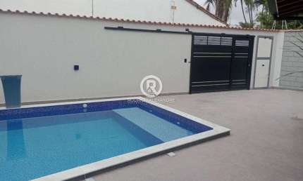 Casa com 3 quartos à venda na Vila Loty, Itanhaém , 100 m2 por R$ 790.000