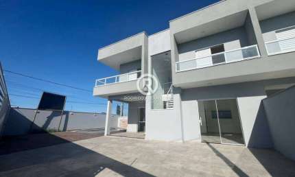 Sobrado à Venda em Itanhaém com 3 Dormitórios, Piscina e 4 Vagas - R$ 745.000