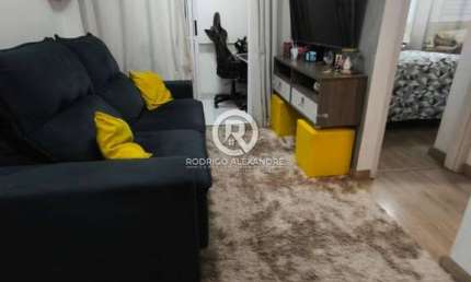 Apartamento à Venda no Centro de Diadema - 2 Dorms, Suíte, 50 m² por R $ 370.000
