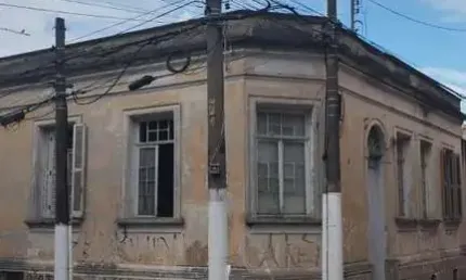 Casa para Venda em Bragança Paulista, Centro, 4 dormitórios, 3 banheiros, 2 vagas