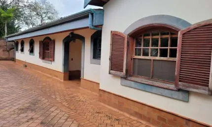 Casa para Venda em Bragança Paulista, Jardim Amapola, 4 dormitórios, 4 suítes, 2 banheiros