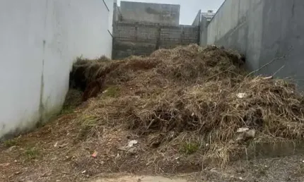 Terreno à venda em bragança paulista, residencial piemonte, com 140 m²