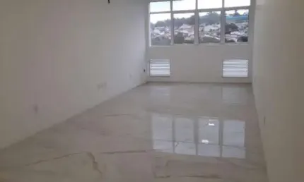 Ponto para alugar em Bragança Paulista, Euroville Office Premium, com 36 m²