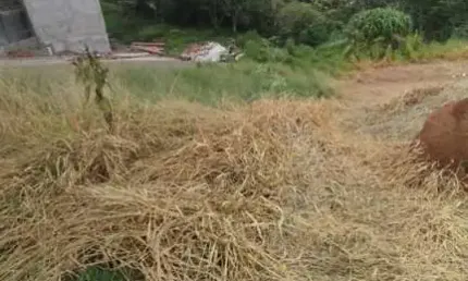 Terreno à venda em bragança paulista, condomínio villa verde bragança, com 140 m²