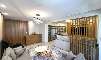 Casa à venda em Bragança Paulista, Vila Gato, com 3 quartos