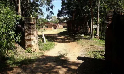 Chácara à venda em Bragança Paulista, Penha, com 49000 m²