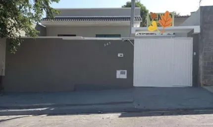 Casa à venda em Bragança Paulista, Jardim São Cristóvão, com 2 quartos, com 115 m²