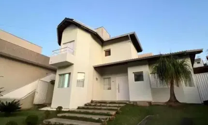 Casa para alugar em Bragança Paulista, Condomínio Villa Real de Bragança, com 3 suítes, com 118 m²