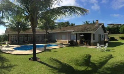 Casa à venda em Bragança Paulista, Condomínio Jardim das Palmeiras, com 3 quartos, com 320 m²
