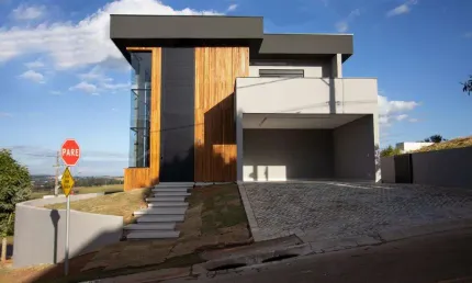 Casa à venda em Bragança Paulista, Condomínio Campos do Conde, com 5 suítes, com 310 m²
