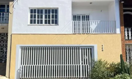 Casa à venda em Bragança Paulista, Jardim America, com 3 quartos, com 213.93 m²