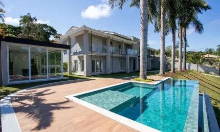 Casa à venda em Bragança Paulista, Condomínio Rosário de Fátima, com 4 suítes, com 722 m²