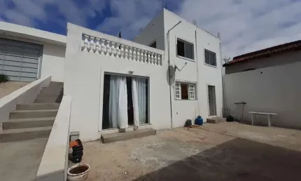 Casa para Venda em Bragança Paulista, Jardim São Miguel, 3 dormitórios, 1 suíte, 2 banheiros, 6 vagas