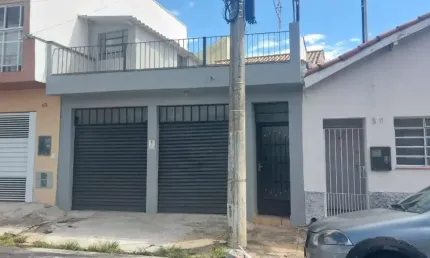 Casa para Venda em Bragança Paulista, Vila Aparecida, 3 dormitórios, 2 banheiros, 2 vagas