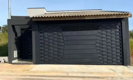 Casa para Venda em Bragança Paulista, Residencial Villa Verde, 3 dormitórios, 1 suíte, 2 banheiros, 2 vagas