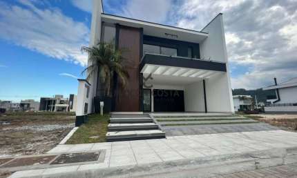 Casa com 3 quartos à venda na Avenida Deltaville 00, Beira Rio, Biguaçu