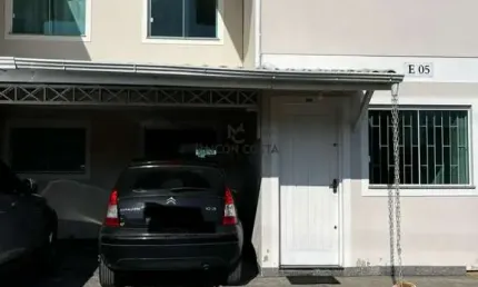 Casa com 2 quartos à venda no Forquilhas, São José 