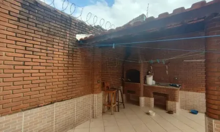Balneario Maracanã, casa isolada 3 dorms, 2 banheiros, edicula, garagem.