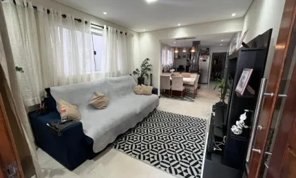 Vila Guilhermina, excelente sobrado 5 dorms, 5 suites, próximo ao mar