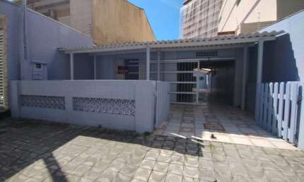 Vila Caiçara, excelente oportunidade, casa próximo ao mar