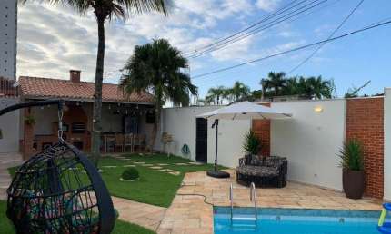 Casa com 3 quartos à venda na Rua Jamil Issa, 10, Balneário Flórida, Praia Grande