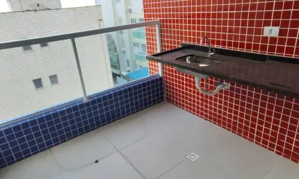 Vila caiçara, apto novo 2 quartos, 1 suíte, sacada gourmet, piscina.