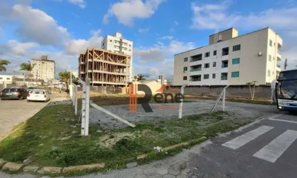 Terreno à venda no Santa Regina, Camboriú 