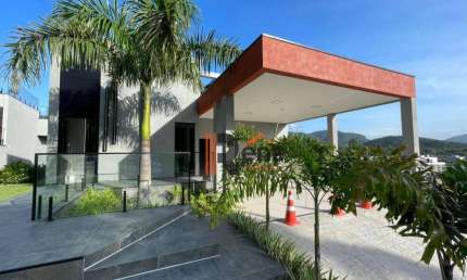Casa em condomínio fechado com 3 quartos à venda no Areias, Camboriú 