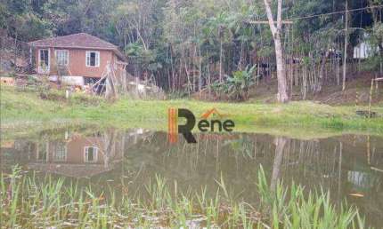 Sítio com 3 dormitórios à venda, 10959 m² por R$ 1.700.000,00 - Rio Do Meio - Camboriú/SC