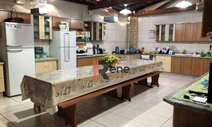 Casa com 4 dormitórios à venda, 256 m² por R$ 800.000,00 - Cedro - Camboriú/SC