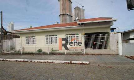 Casa com 4 quartos à venda no Centro, Balneário Camboriú 