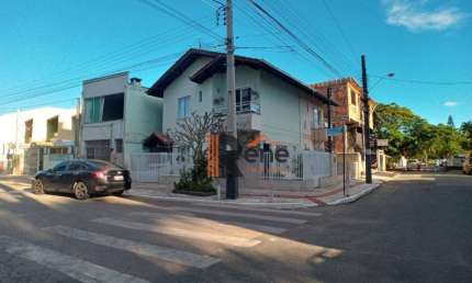 Casa com 2 dormitórios à venda, 66 m² por R$ 670.000,00 - Vila Real - Balneário Camboriú/SC