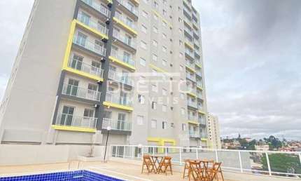 Apartamento de 02 dormitórios, à venda na Vila Oliveira, Mogi das Cruzes - SP