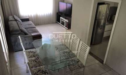 Sobrado amplo de 192,10m² com 03 dormitórios, sendo 01 suíte, à venda na Vila São Francisco, Mogi d